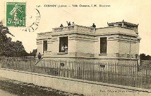 Cernoy villa Oranaise